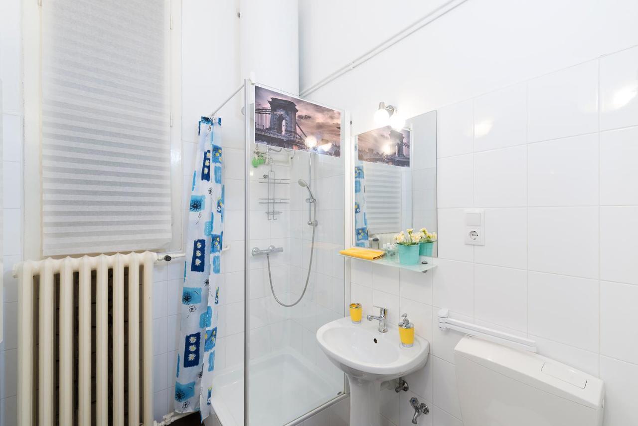 Studio 4U Apartment Budapest Eksteriør billede