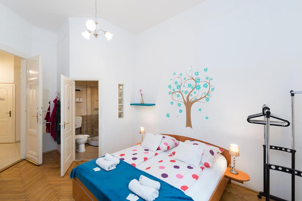 Studio 4U Apartment Budapest Eksteriør billede